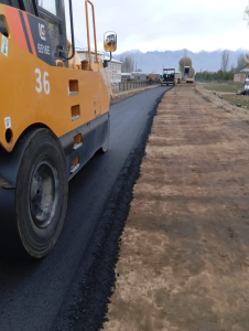 Ысык-Көл айыл аймагынын Тогуз-Булак айылында үлүштүк дем берүүчү грант аркылуу М.Элебаев муниципалдык көчөсүнүн 500 м чакырымына асфальт төшөлдү